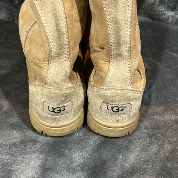 UGG Ultimate Tall Boots WMNS Sz 7 # 5250 GUC Tan - Picture 6 of 9